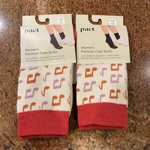 Pact Groovy Tunes Premium Crew Socks Two Pair NWT!